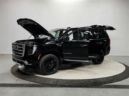 New 2026 GMC Yukon Elevation w/ LPO, Floor Liner Package image 11