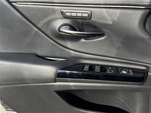 Used 2022 Lexus ES 350 w/ Premium Package image 26
