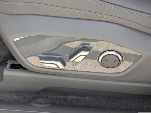 New 2026 Kia EV9 Light RWD image 23