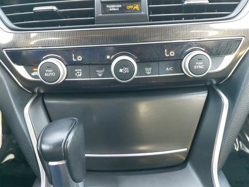 Used 2022 Honda Accord Sport image 22