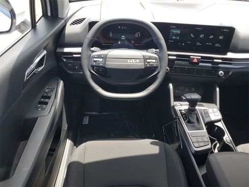 New 2026 Kia Sportage LX w/ LX Convenience Package image 24