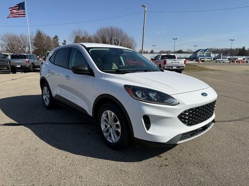 Used 2022 Ford Escape SE image 9