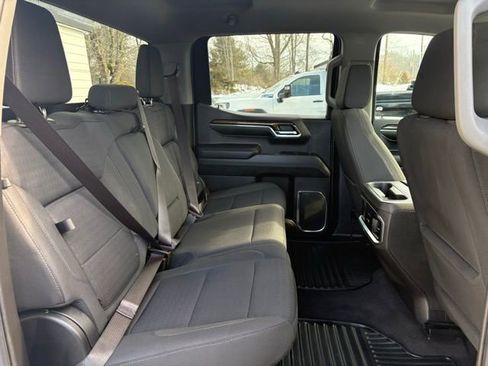 Used 2023 GMC Sierra 1500 Elevation image 24