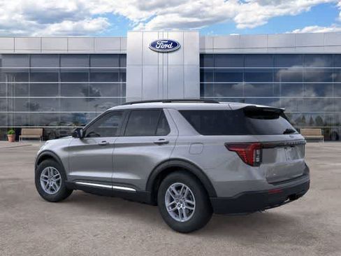 New 2025 Ford Explorer Active AWD/4WD image 4