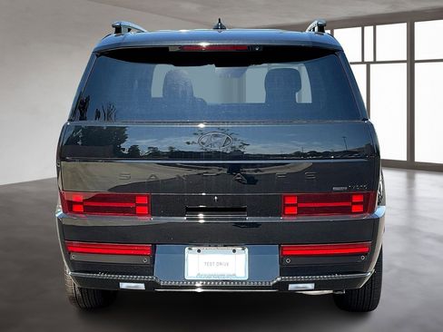 New 2025 Hyundai Santa Fe Calligraphy image 4