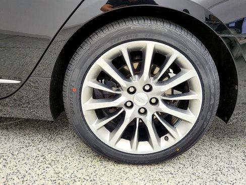 Used 2018 Cadillac CT6 Luxury AWD/4WD image 9