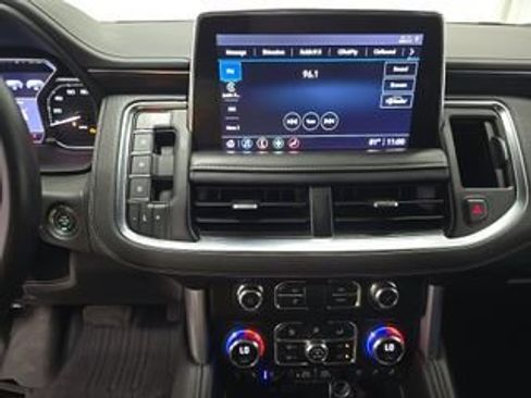 Used 2021 GMC Yukon XL SLT RWD image 10