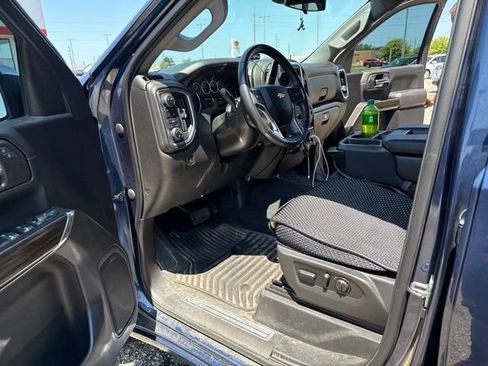 Used 2022 Chevrolet Silverado 1500 LT AWD/4WD image 11