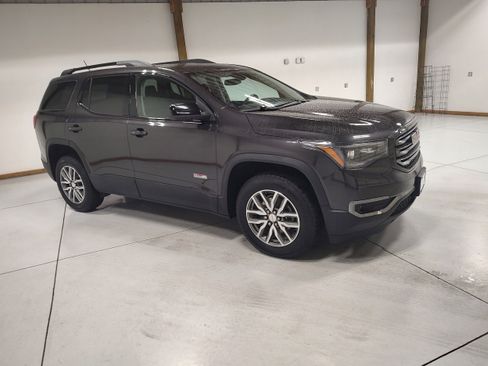 Used 2017 GMC Acadia SLE w/ Driver Alert Package I image 2