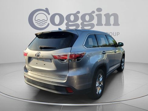 Used 2014 Toyota Highlander Limited FWD image 5