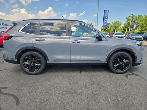 Used 2024 Honda CR-V Sport Touring image 7