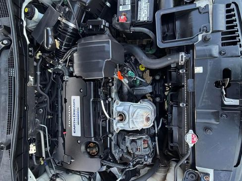 Used 2013 Honda Accord LX image 24