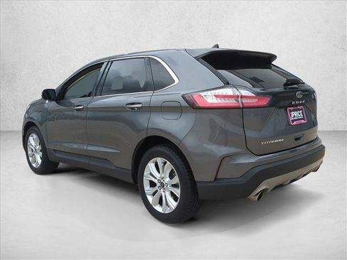 Used 2022 Ford Edge Titanium w/ Equipment Group 301A AWD/4WD image 8
