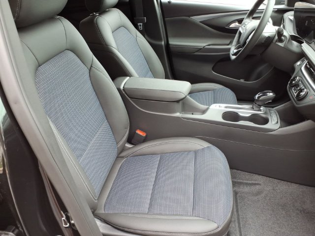 New 2026 Buick Envista Sport Touring w/ Convenience I Package FWD image 23