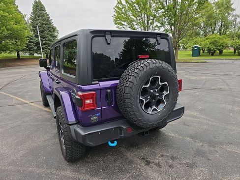 Used 2023 Jeep Wrangler Unlimited Rubicon 4xe w/ Cold Weather Group AWD/4WD image 3