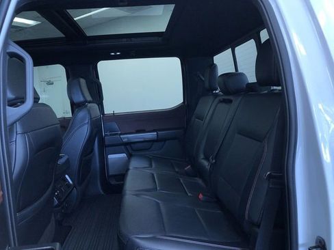 Used 2022 Ford F150 Lariat w/ Equipment Group 502A High AWD/4WD image 18