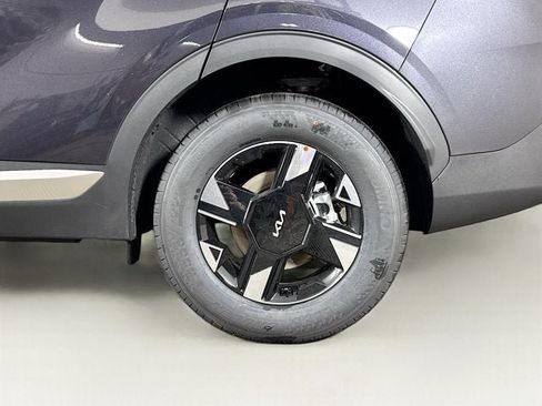 New 2026 Kia Sportage LX AWD/4WD image 10