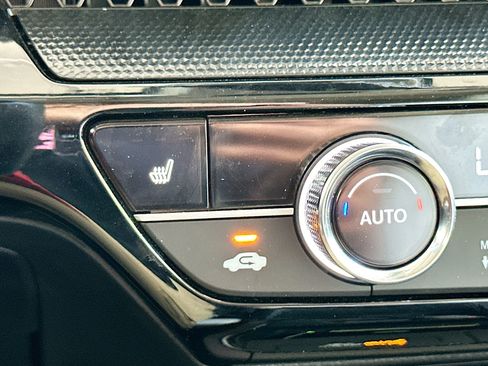 Used 2024 Honda CR-V EX-L image 19