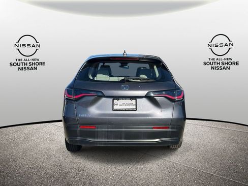 Used 2023 Honda HR-V LX image 5