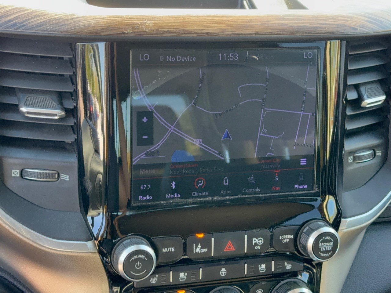 Used 2019 RAM 1500 Laramie RWD image 23