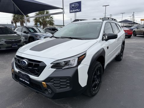 Used 2025 Subaru Outback Wilderness w/ Wilderness Package image 3
