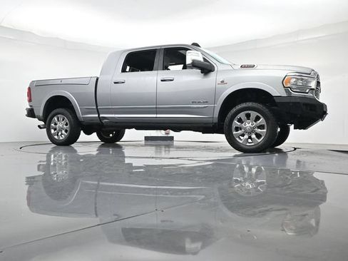 Used 2024 RAM 2500 Limited AWD/4WD image 35