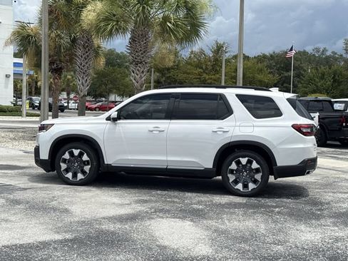 New 2026 Honda Pilot Touring image 11