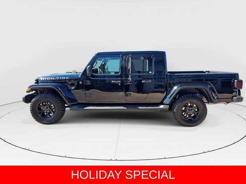 New 2025 Jeep Gladiator Willys image 6