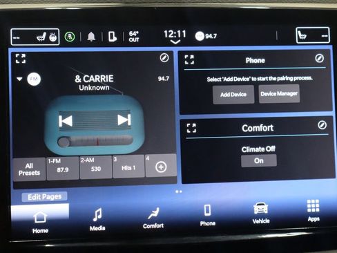 Used 2024 Chrysler Pacifica Touring-L image 30