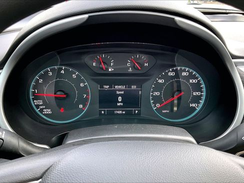 Used 2024 Chevrolet Malibu LT image 22