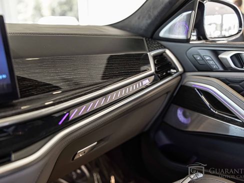 Used 2025 BMW X6 M Competition w/ Executive Package image 33