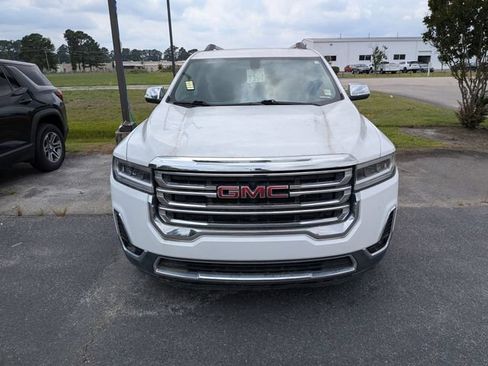 Used 2020 GMC Acadia SLT FWD image 2