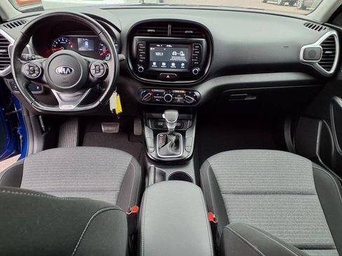 Used 2021 Kia Soul GT-Line FWD image 11