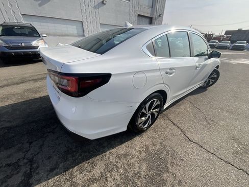 Used 2022 Subaru Legacy Premium image 8