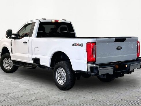 Used 2023 Ford F250 XL w/ Snow Plow Prep Package AWD/4WD image 4