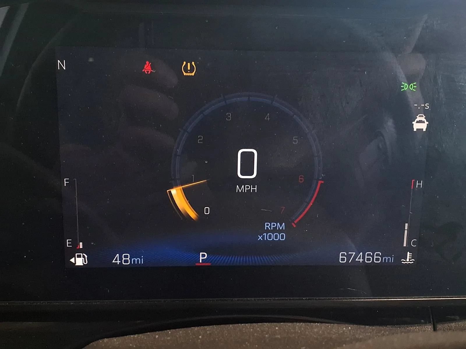 Used 2024 Chevrolet Trax RS w/ Driver Confidence Package FWD image 23