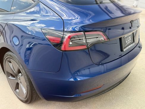 Used 2021 Tesla Model 3 Standard Range Plus RWD image 12