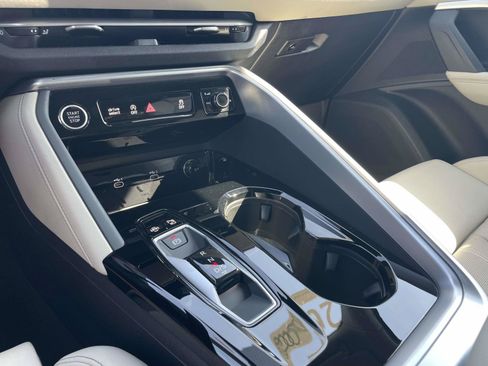 Certified 2025 Audi Q5 Premium Plus AWD/4WD image 30