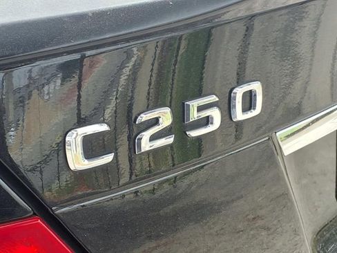 Used 2014 Mercedes-Benz C 250 Luxury image 8