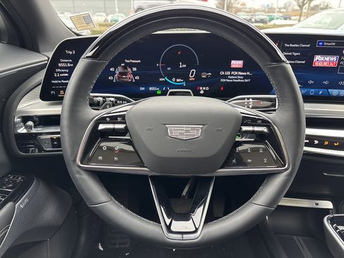 Used 2024 Cadillac Lyriq Luxury w/ LPO, Floor Liner Package image 22