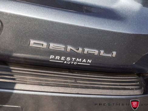 Used 2021 GMC Yukon XL Denali w/ Denali Premium Package image 54