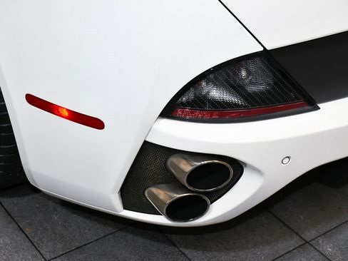 Used 2013 Ferrari California image 95