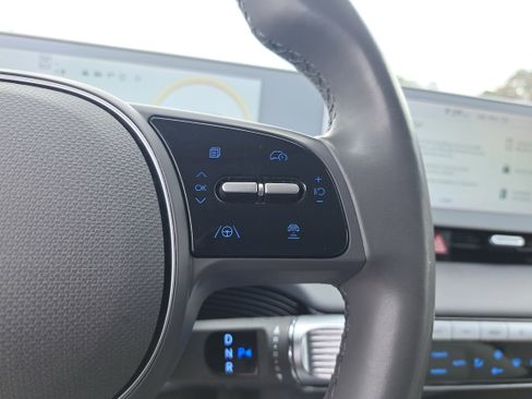 Used 2022 Hyundai Ioniq 5 SEL image 18