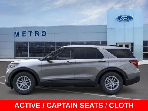 New 2026 Ford Explorer Active AWD/4WD image 4