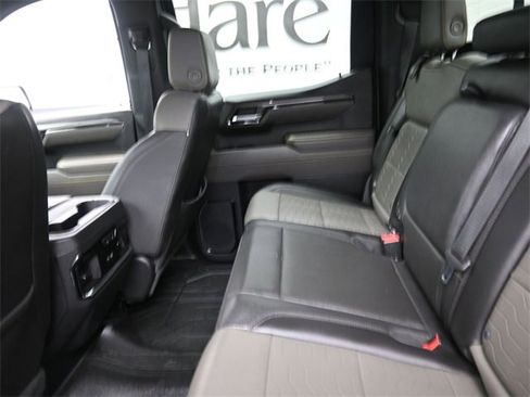 Used 2022 Chevrolet Silverado 1500 ZR2 image 22