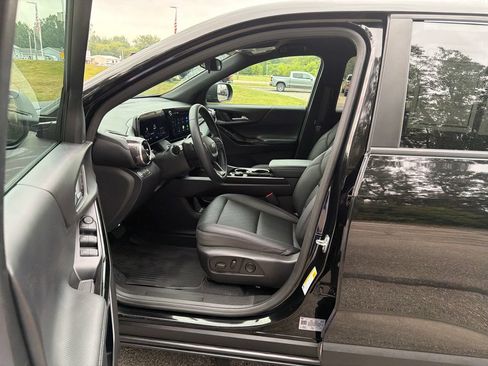 Used 2026 Chevrolet Equinox LT w/ Convenience Package II AWD/4WD image 10