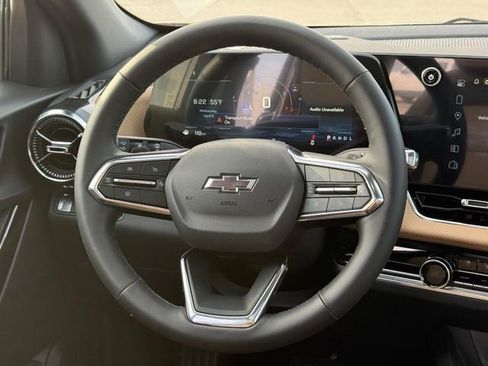 New 2026 Chevrolet Equinox ACTIV w/ Convenience Package III FWD image 9