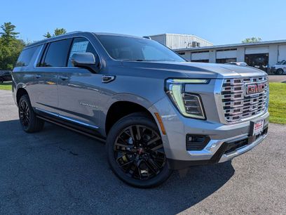 New 2026 GMC Yukon XL Denali w/ Sun & Power Step Package