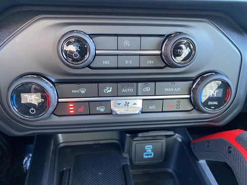 New 2025 Ford Bronco Big Bend image 15