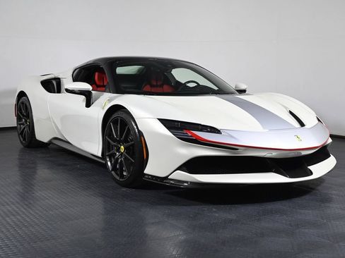 Certified 2024 Ferrari SF90 Spider AWD/4WD image 11